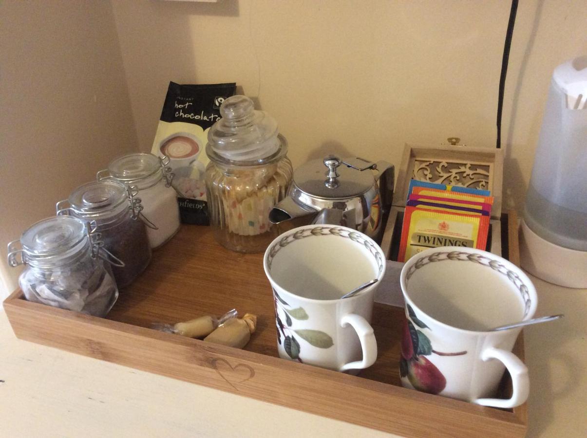 The Poplars Bed & Breakfast Newbold on Stour Luaran gambar